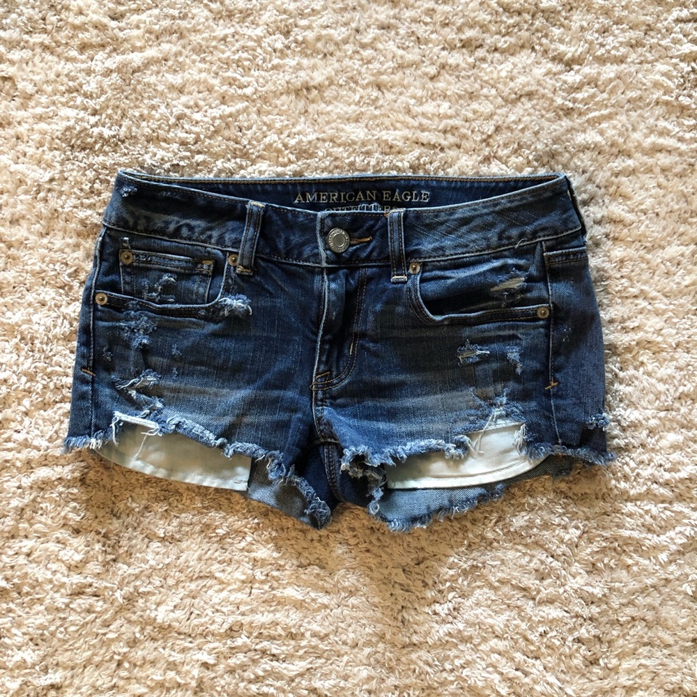 AMERICAN EAGLE SHORTS (Like New)